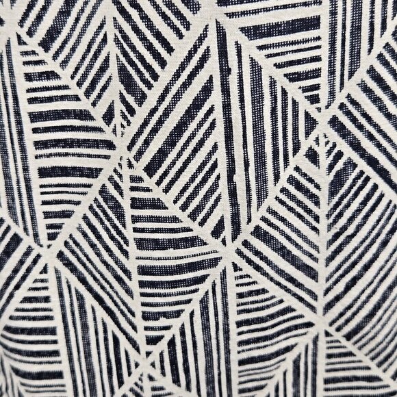 Soft Surroundings Size 4 Black & Cream Patterned Cropped Pants Straight Leg NWT - Picture 5 of 16